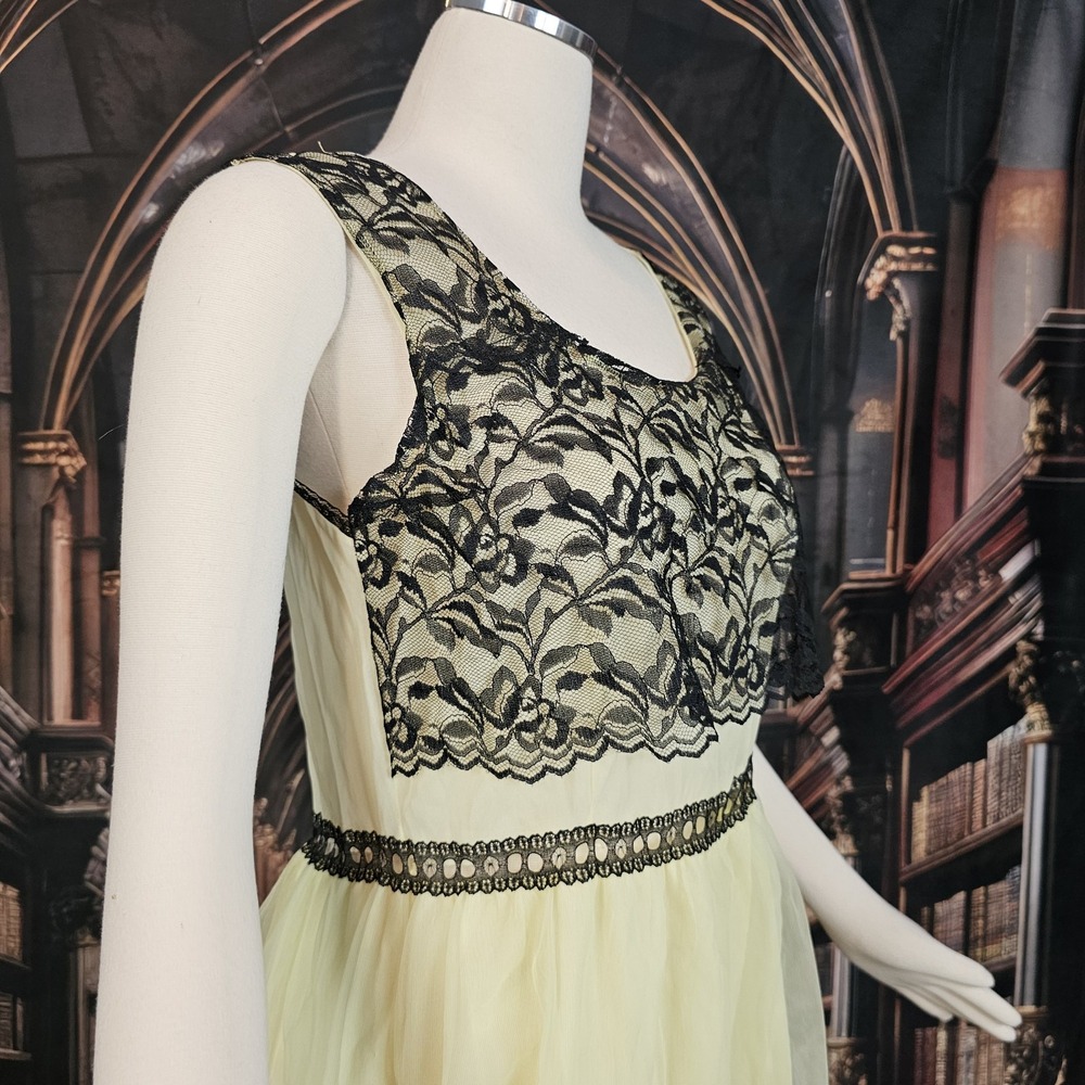 Vintage 1960s Lingerie Nightgown Slip Dress Yellow Black Lace Trim Retro Pinup - Picture 3 of 11